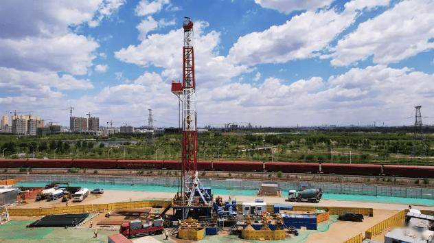 華晨寶馬地熱能供暖項目啟動 預計每年可實現碳減排18000噸-地大熱能 華晨寶馬地熱能供暖項目啟動 預計每年可實現碳減排18000噸-地大熱能